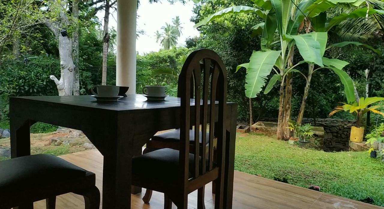 Top Rock Villa Unawatuna Luaran gambar
